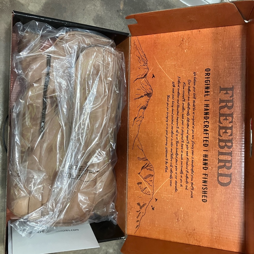 Tan Freebird Western Cowboy Boots - Picture 2 of 5